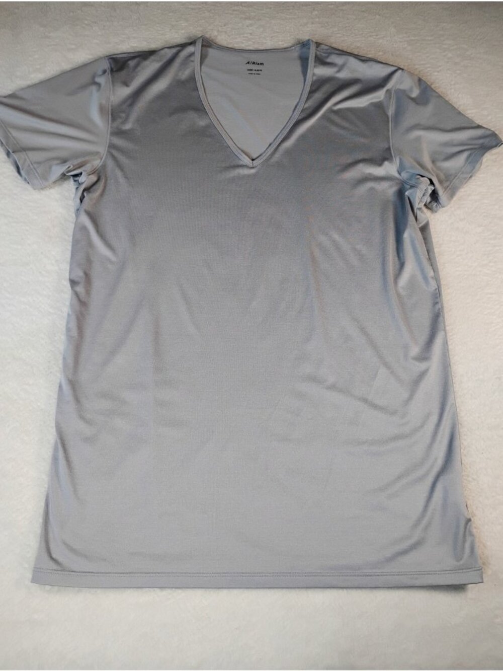 Uniqlo Airism Mens V-Neck Undershirt Short Sleeve Moisture Wicking Stretch L